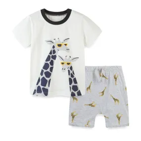 Boy's Giraffe Print Tee with Shorts Set