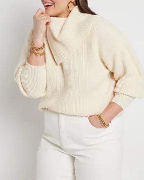 Izara Pointed Collar Sweater | Buttercream