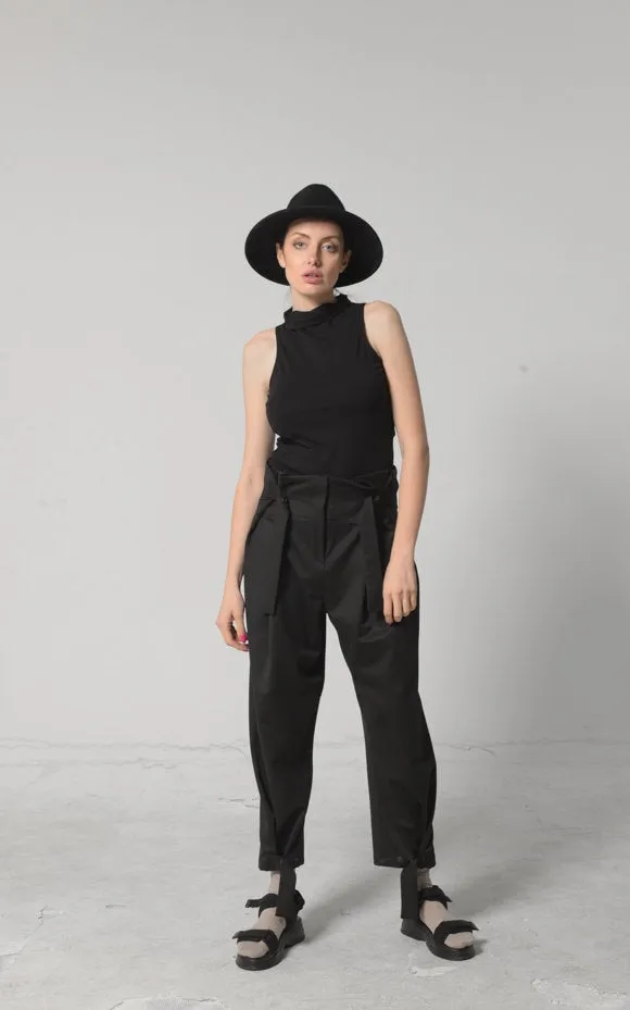 Loose Black Pants With Strips Detail