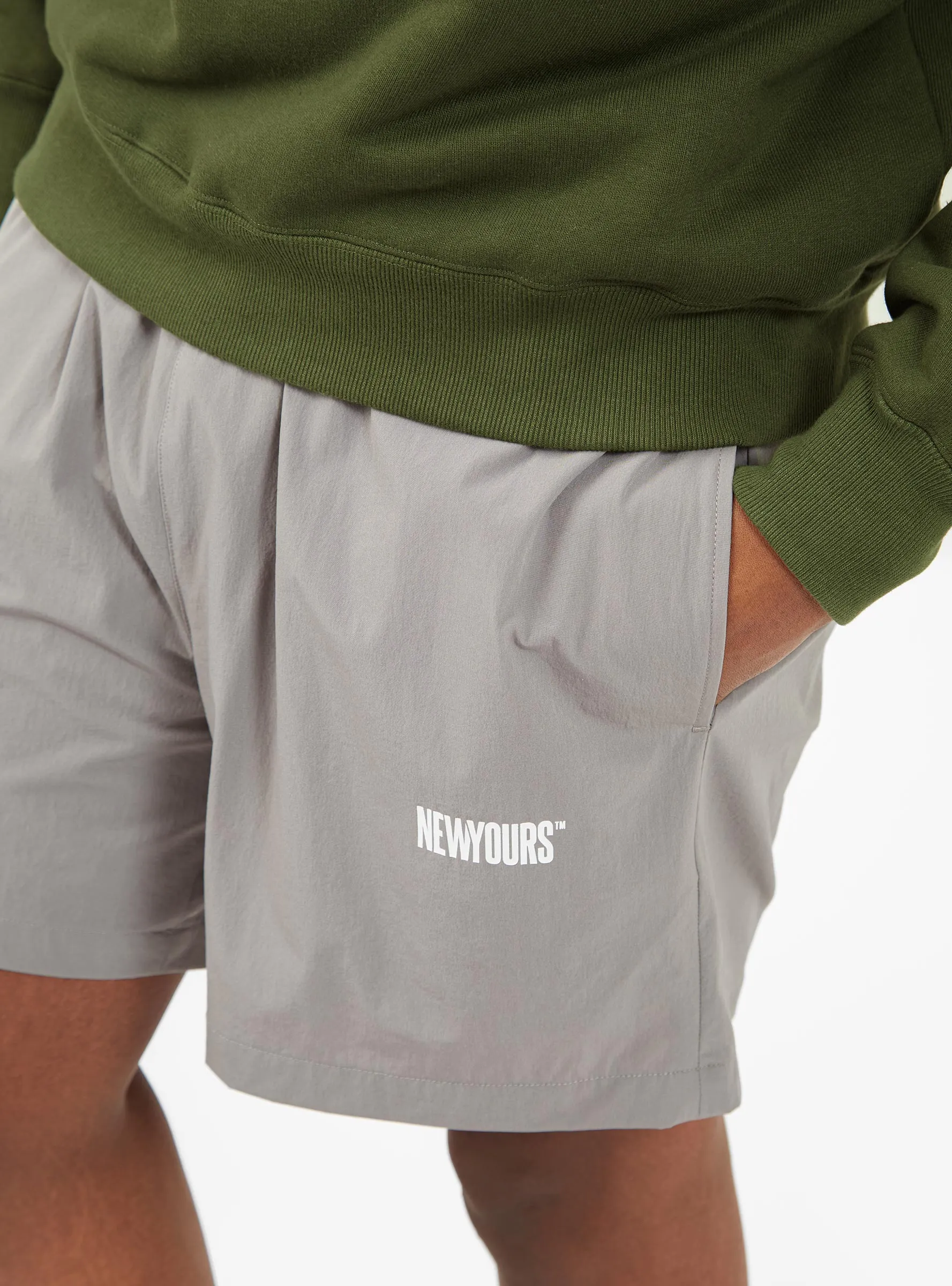 NEWYOURS Easy Shorts Grey