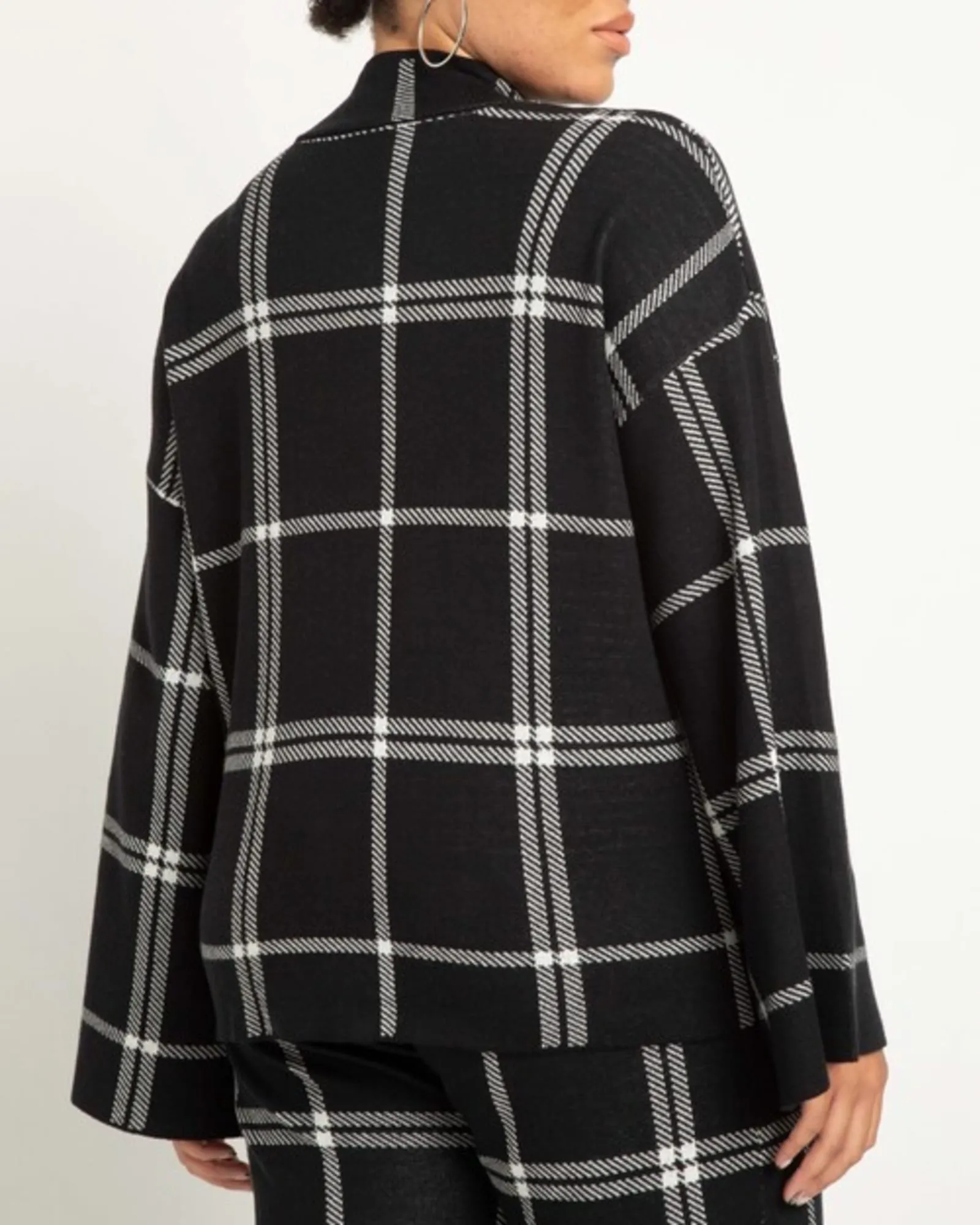 Serena Windowpane Plaid Sweater | Black And White Windowpane